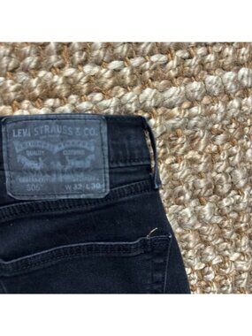 505 Levi’s Men’s Jeans Black (32x30) Straight Fit